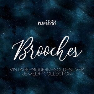 Live Show BROOCHES as shown